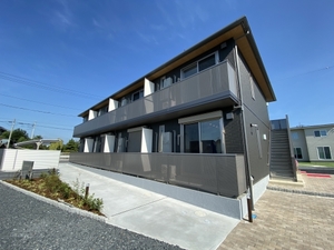 クレストウッドⅢ 202号-1