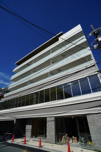 フルーヴベール烏山404-1