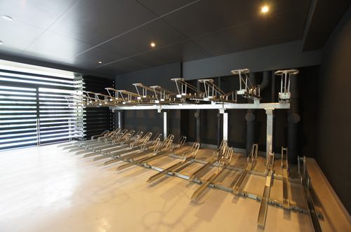 プライムメゾン三田綱町 203号-11