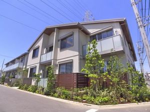 ＨＩＫＡＲＩ　ＥＡＳＴ 103号-1