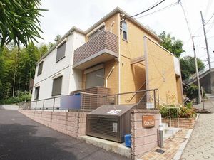 Ｐｉｎｅ　Ｃｒｅｓｔ 102号-1