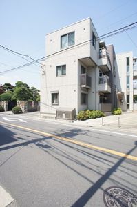 サンモール天神台 302号-1