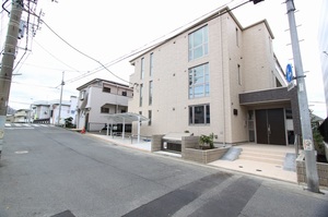 ＥＭＩＮＥＮＣＥ 205号-1