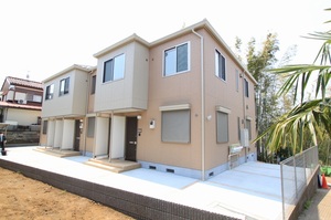 Ａｍｉ　Ｃｏｕｒｔ 203号-1