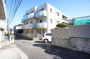 メゾン　フルール 201号-1