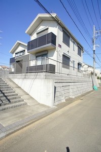 あざみ野南ヒルズＤ 201号-1