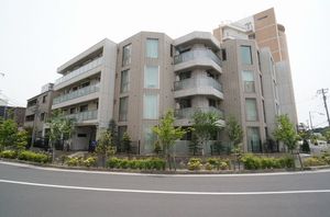 パークメゾンおおたかの森 303号-1