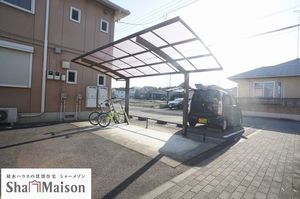 ヴィラ・シャルマンD 102号-12