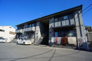 メゾン・クレスト 102号-1