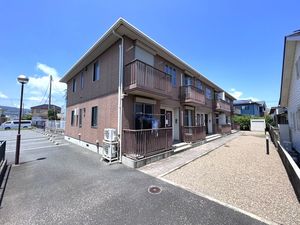 メゾンエスト 105号-1