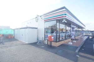 メゾン・ド・ファミールＢ 101号-14