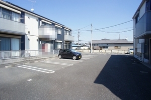 レフィナードＢ