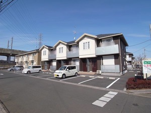 ファミールコートⅢ 203号-1