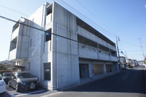 Ｌｏｒｉｎｓｅｒ　Ｄｏｒｆ 301号-1