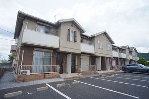 プラムツリーＢ 203号-2