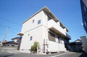 ファミーユ　リアン 103号-1