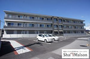 ヴィラーチェ　Ｔ