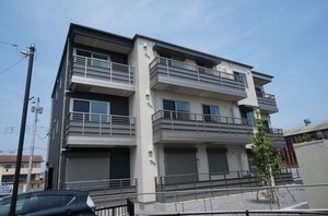 プレジール西原 201号-1