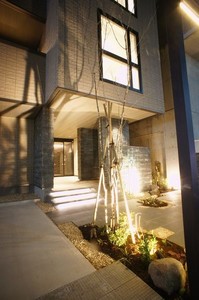 ＥＡＳＴ　ＢＡＳＥ 301号-15