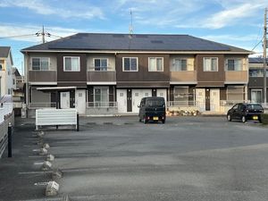 ヴィラ・シャルマン 205号-3