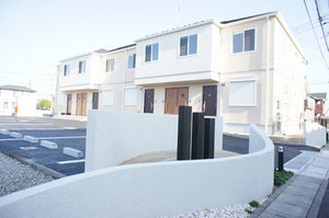 ヴィラ・ローズ　Ⅰ 105号-1