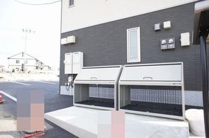 ヴィラ・エステート B 102号-14