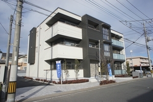 プレジール総社 301号-1