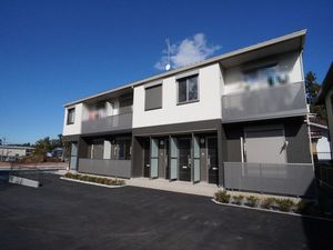 メゾン・ド・アケルナル 103号-1