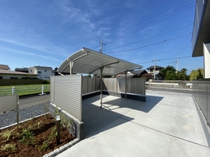 クレストウッドⅢ 202号-12