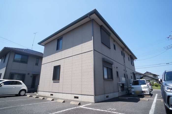 シャーメゾンしらさぎB 101号-3