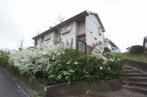 エステティークすずかけ台　Ｄ