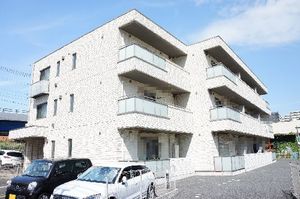 ロイヤルパレス八番館 206号-1