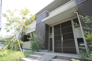 シャーメゾン横浜壱番館