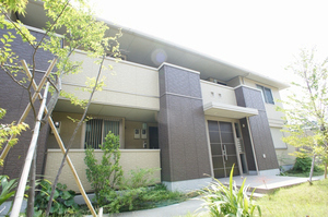 シャーメゾン横浜弐番館