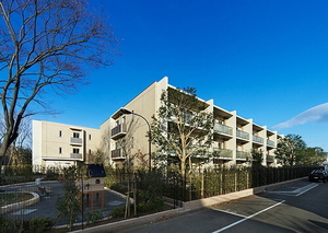 プライムメゾン武蔵野の杜 208号-1