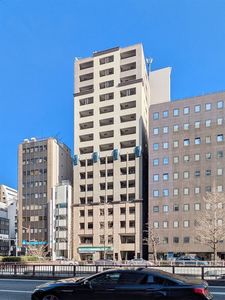 エスティメゾン銀座 608号-1