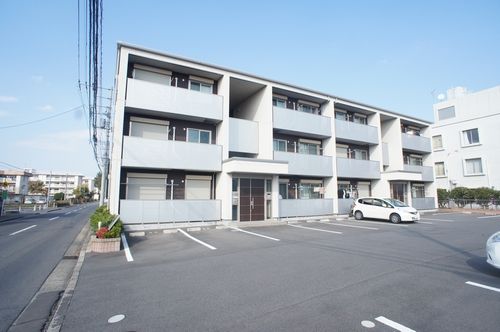 Ｅｌｅｇａｎｃｅ　Ａ