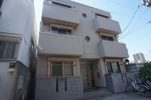 ヴィラージュ根岸 301号-1