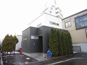 平岸１条２丁目戸建