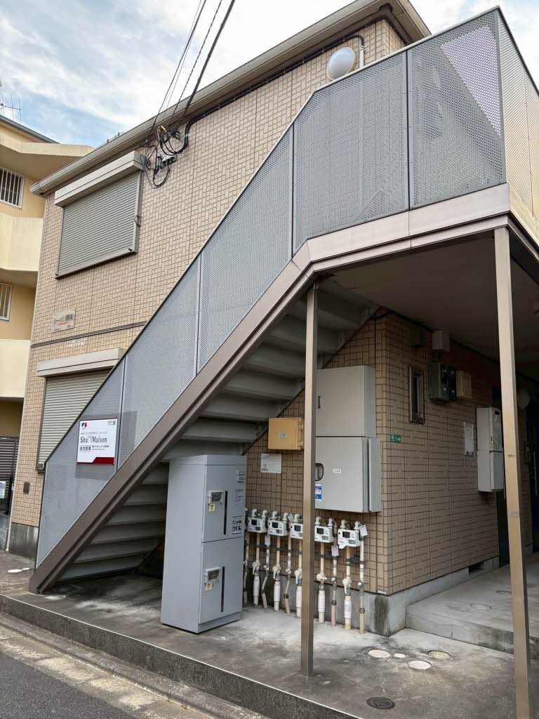 シャーメゾン関町東