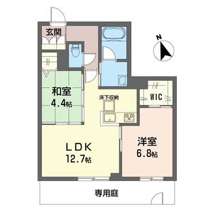 ロイヤルレジデンス 102号室