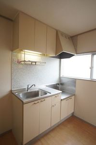 慈雲コ－ポラスＣ 201号-8