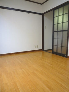 ユーハウス 103号-4