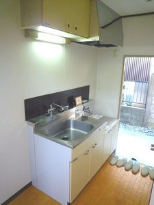 ユーハウス 103号-8