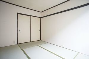 ハイツ秋桜-1 103号-5