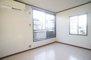 ハイツ秋桜-2 202号-2