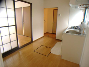 メゾン・ド・大泉学園 101号-2