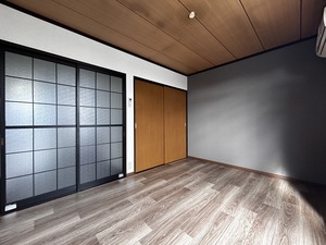 第一カ－サ尾崎 203号-7