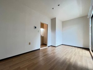 大和町ドゥーズ 101号-3