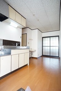 メゾンアトラス 202号-2